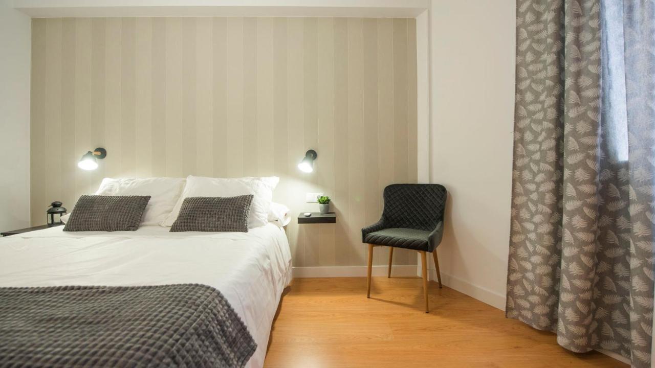 El Sueno De Carmelitas Con Parking Incluido - Apartamentos Aloha โตเลโด ภายนอก รูปภาพ